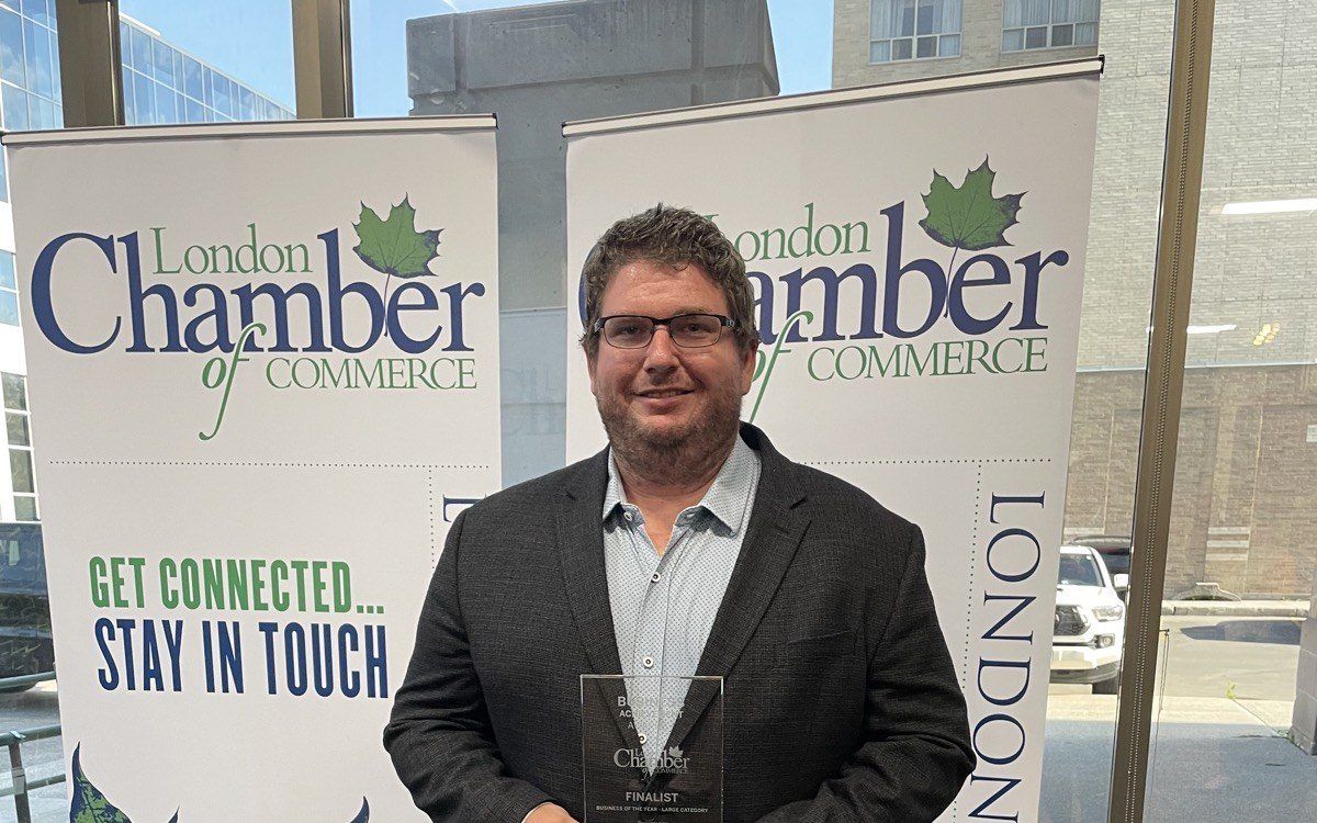 Trevor Lively receiving London Chamber of Commerce recognition